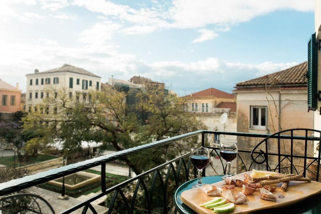 Appartement Deluxe Town Hall Square Flat In Historical Center 2 à Corfu  Extérieur photo